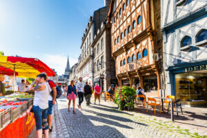 Top 5 des clichés parisiens sur les provinciaux Top 5 des clichés parisiens sur les provinciaux