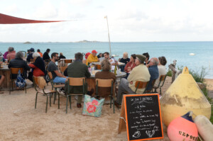 Repas en bord de mer dans les Côtes d'Armor