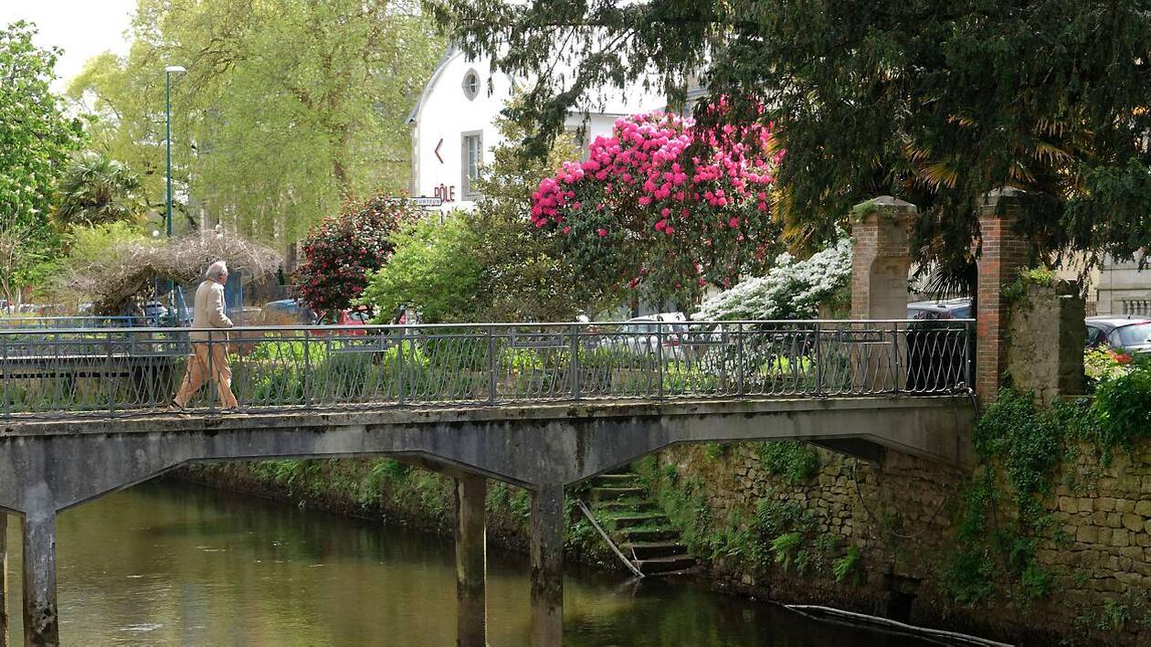 Une jolie passerelle à Quimper