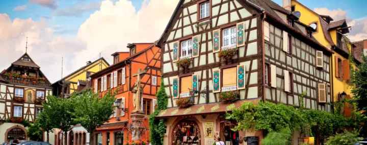 Maisons alsaciennes à Kaysersberg, l’un des plus beaux villages de France.